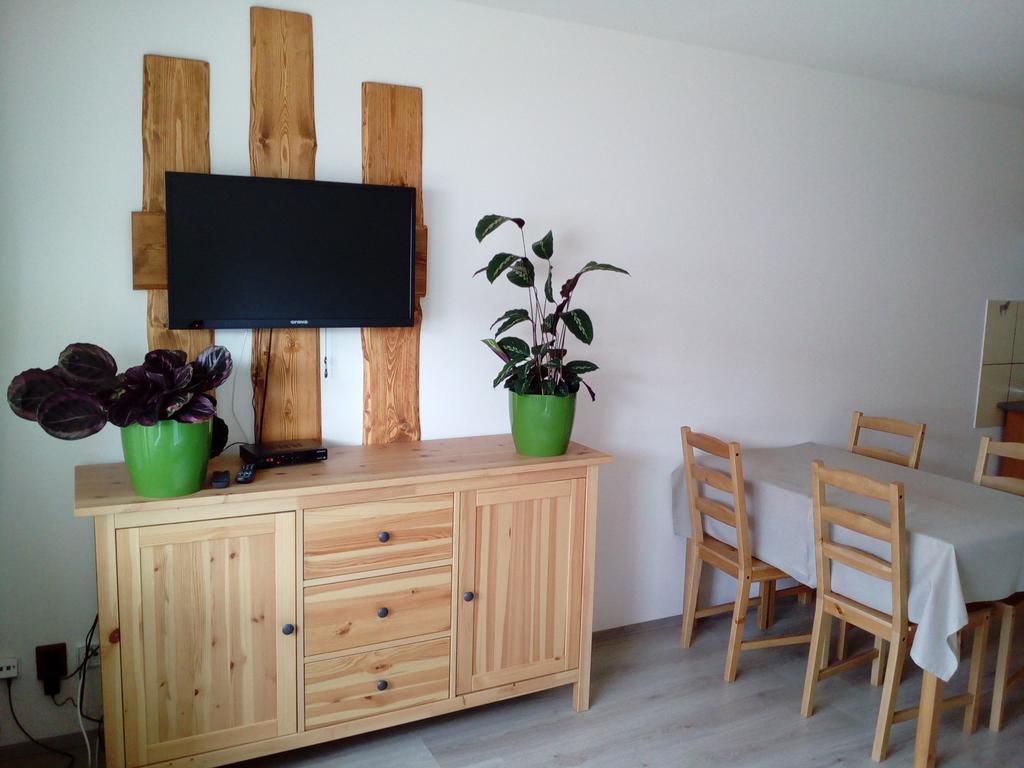Zoopark Zelcin Villa Mělník Kültér fotó