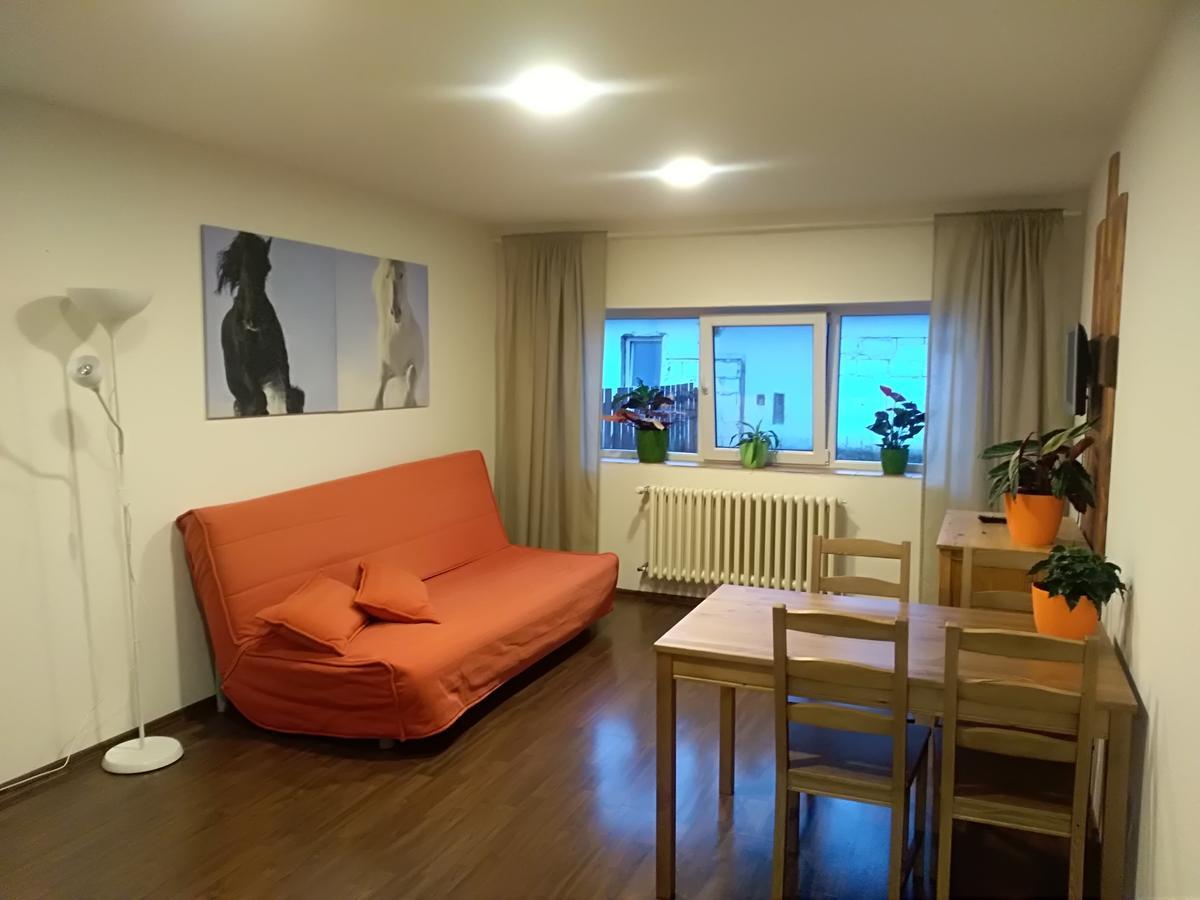 Zoopark Zelcin Villa Mělník Kültér fotó